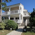 Zeljka By Interhome *